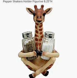 New in box Giraffe salt and pepper shaker holder